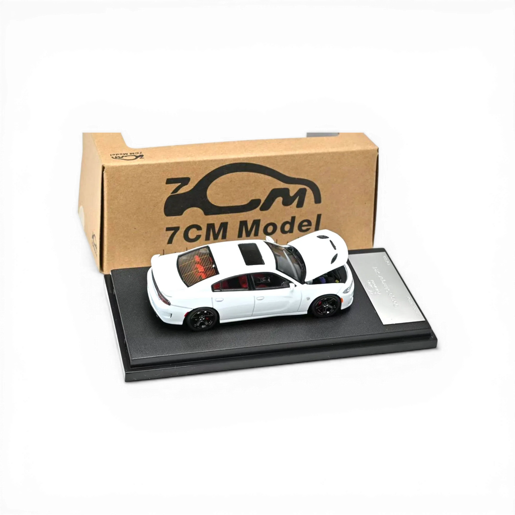 7CM Model 2023 Dodge Charger SRT Hellcat - White Knuckle 1:64