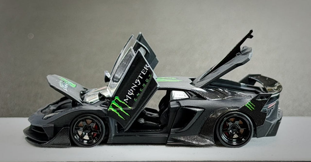 (Pre-Order) PGM LP700 GT EVO Black Monster - Ordinary (Ltd 999) 1:64
