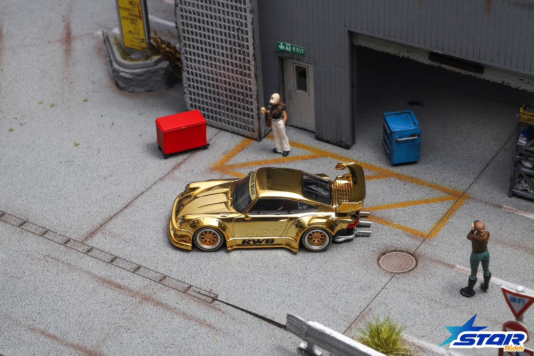 (Pre-Order) Star Models RWB 930 GT Wing - A/Chrome Gold (Ltd 999, detailed exhaust) 1:64