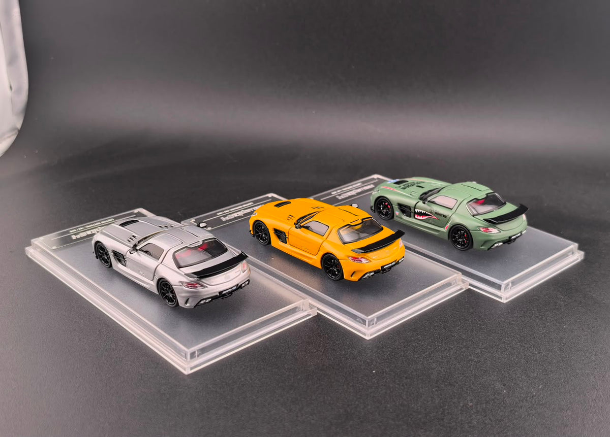 Fine Works 64 Mercedes - Benz SLS AMG BS - Air Force Green 1:64