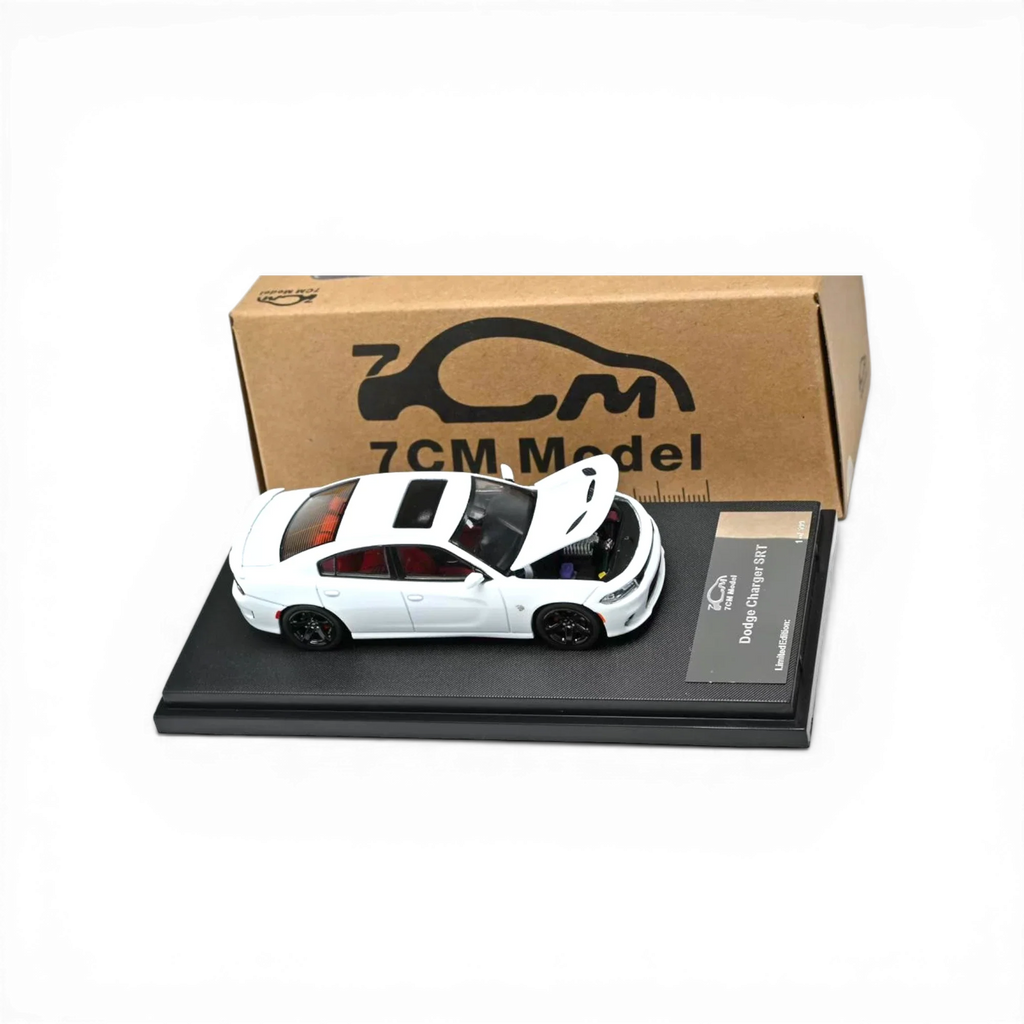 7CM Model 2023 Dodge Charger SRT Hellcat - White Knuckle 1:64
