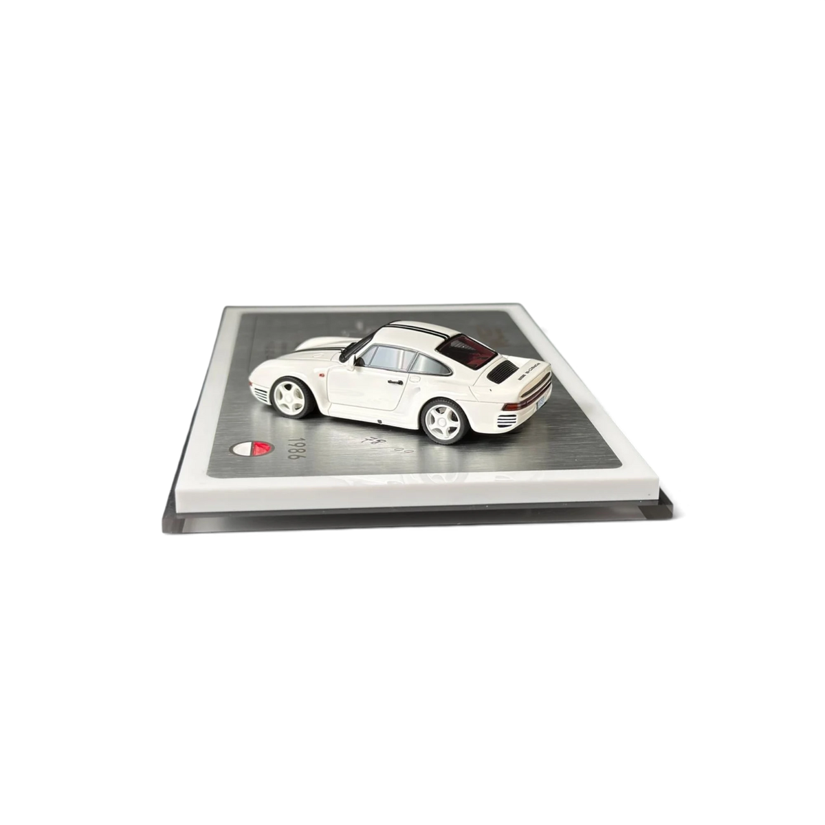 Petrolab x EDM Porsche 959 - White Blue Stripes 1:64